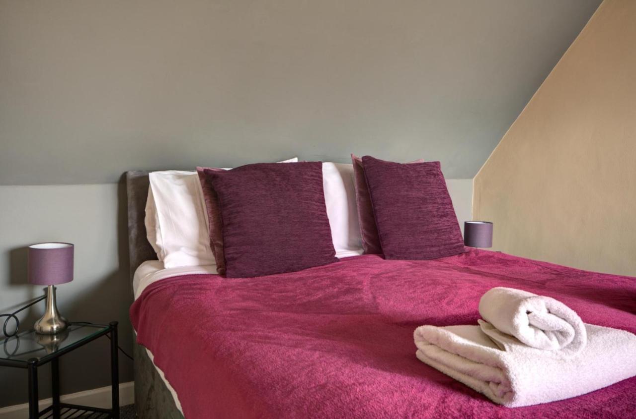 Walkers Court By Treetop Property Cirencester Bagian luar foto