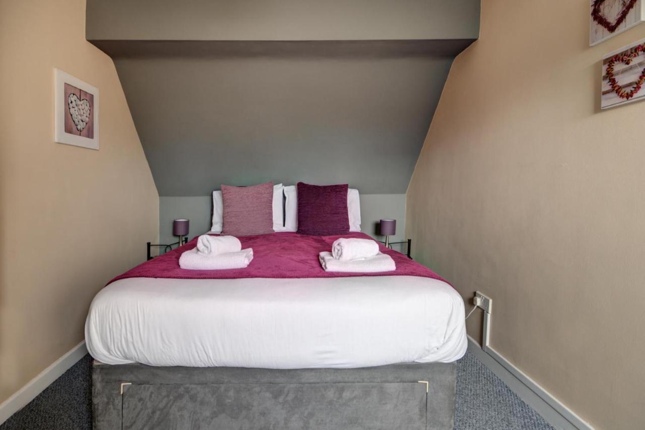Walkers Court By Treetop Property Cirencester Bagian luar foto