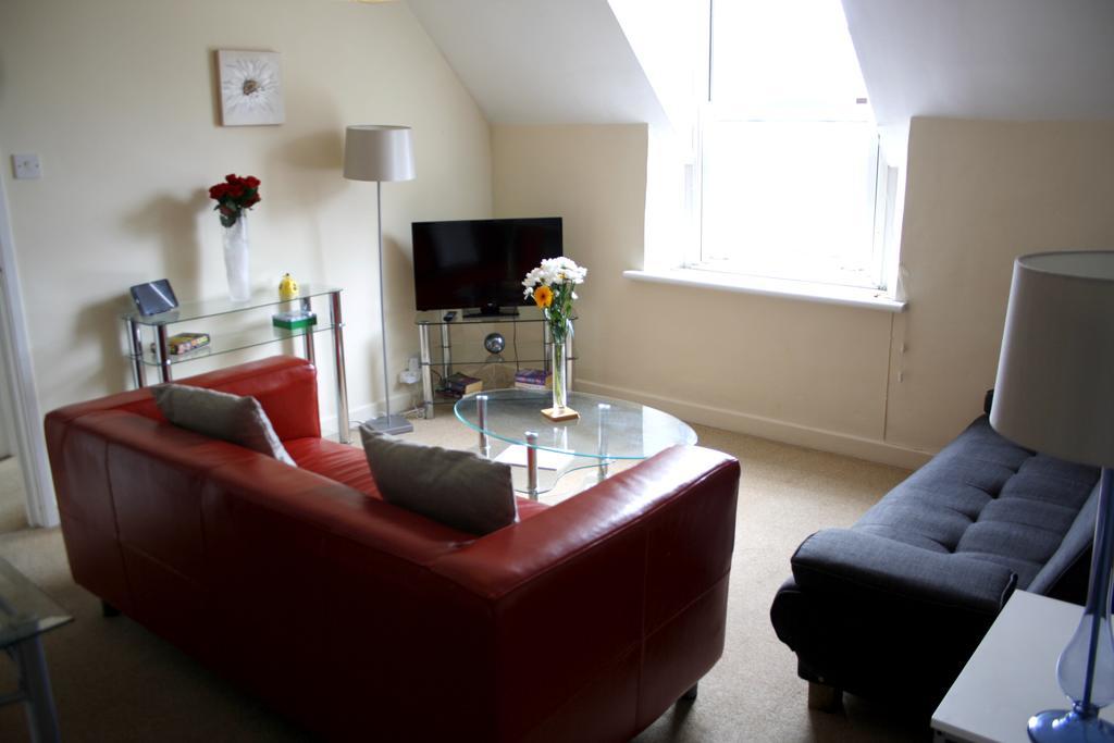 Walkers Court By Treetop Property Cirencester Bagian luar foto