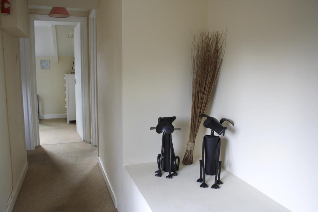 Walkers Court By Treetop Property Cirencester Bagian luar foto